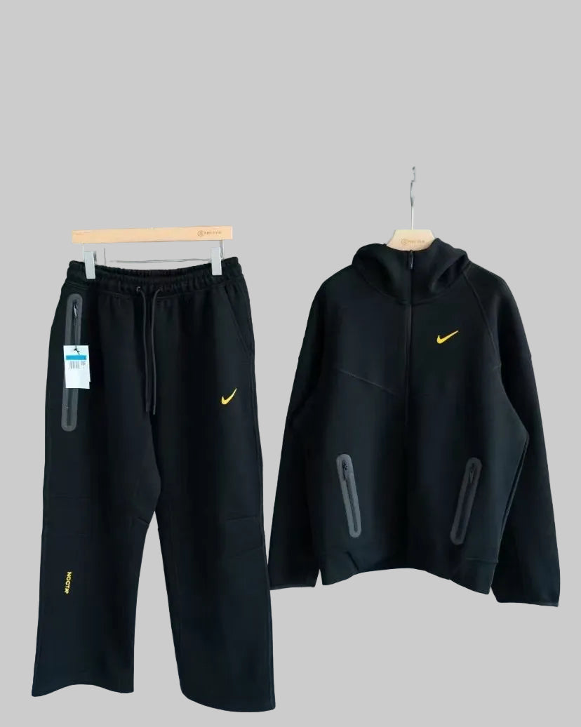 L’ensemble Nike X  Nocta